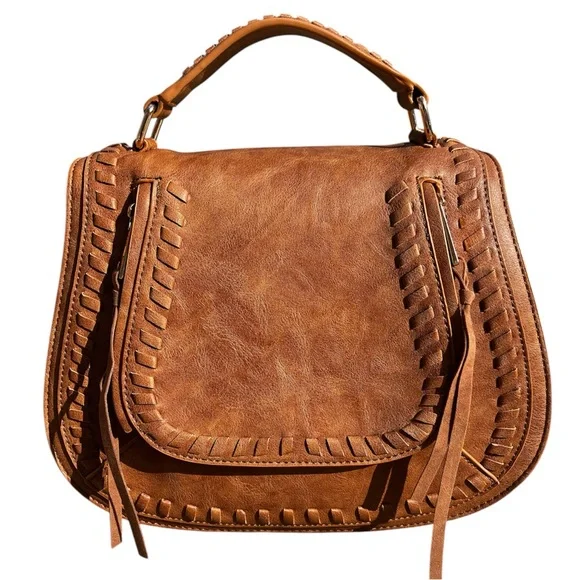 Urban Expressions Tan Vegan Shoulder Bag NWOT - Picture 1 of 9